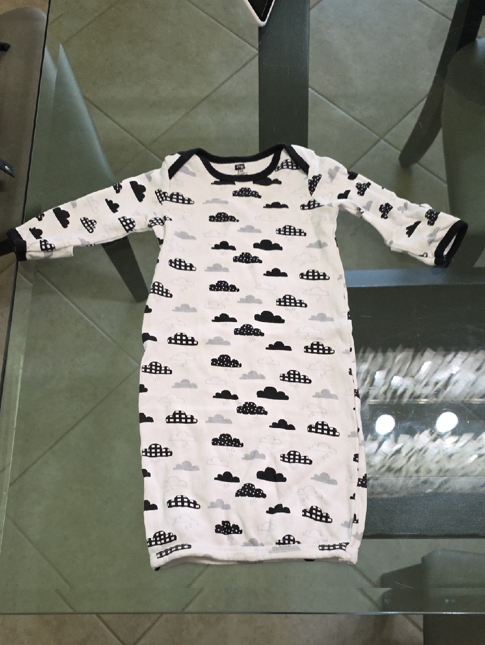 Source Unknown White Baby Sleep Sack with Black & Gray Cloud Print